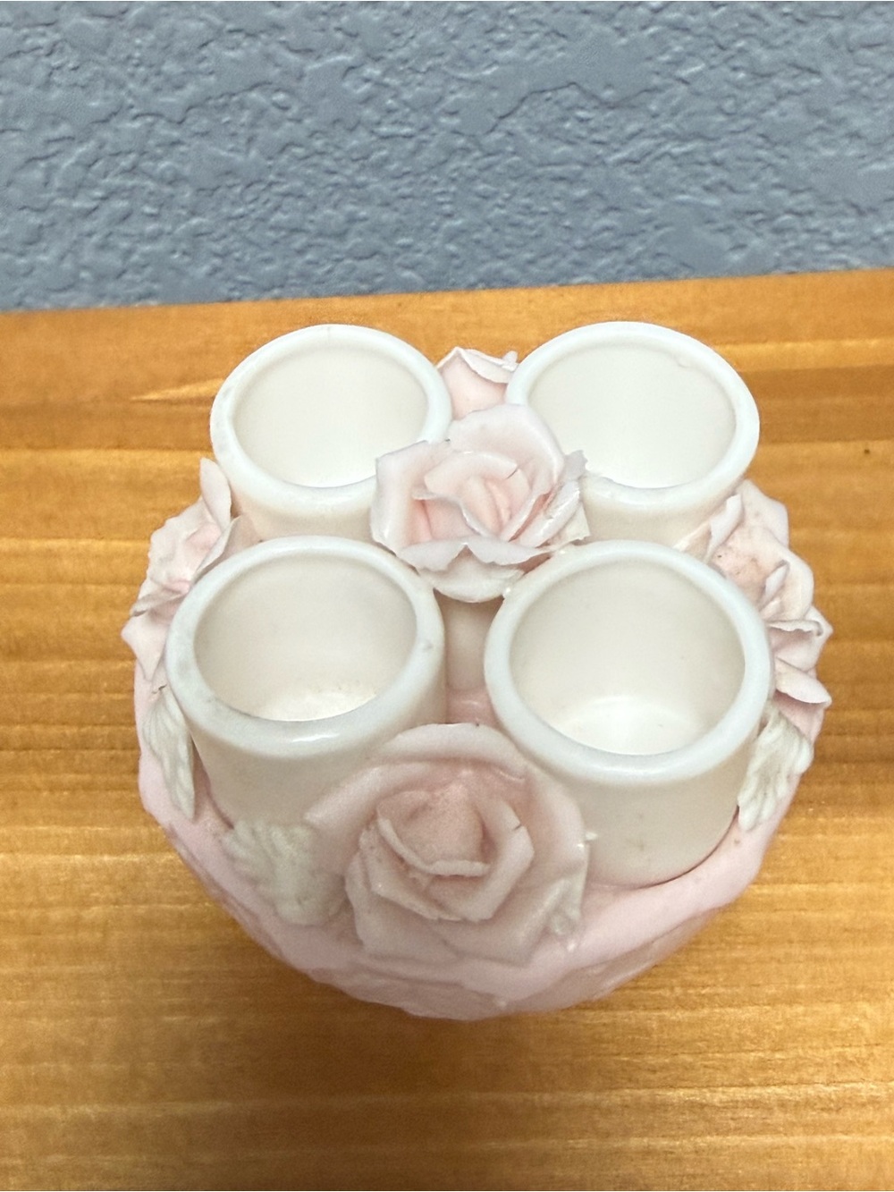 Vintage Pink and White Decorative Porcelain Rose candle holder - Picture 4 of 7